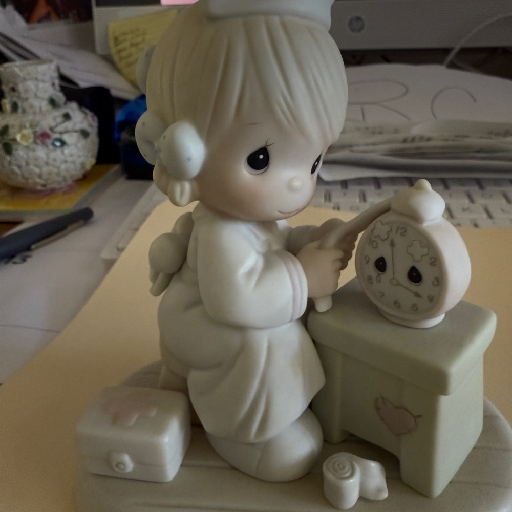 Vintage 1990 Precious Moments 'Time Heals' Figurine